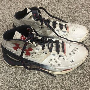 Under Armour Curry 2 Team USA Olympic Men’s size 8.5 Basketball Shoes